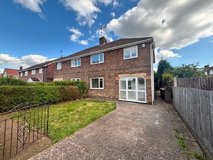 3 Bedroom Semi-Detached House To Rent In Union Street, Sutton-In-Ashfield, NG17