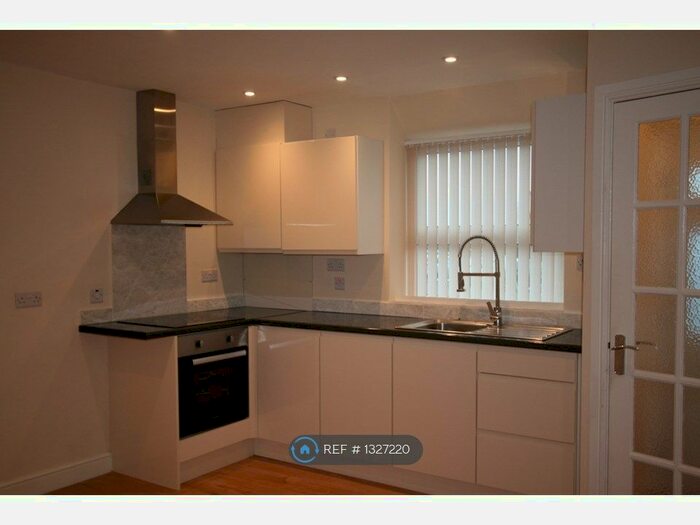 1 Bedroom Flat To Rent In Lord Street, Morecambe LA4