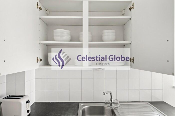 1 Bedroom Flat To Rent In Pentonville Road, London, N1