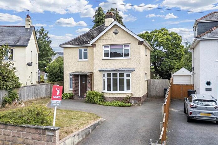 3 Bedroom Detached House For Sale In Exeter Road, Honiton, EX14