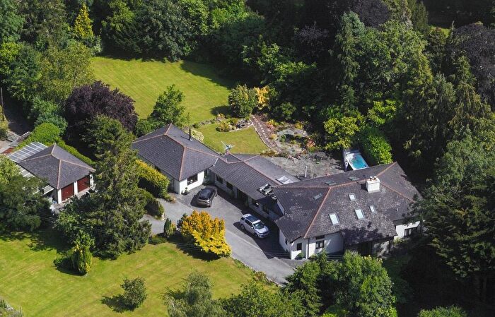 6 Bedroom Detached House For Sale In Filleigh Mews, Newton Abbot, TQ13