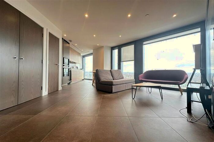 1 Bedroom Apartment To Rent In Chronicle Tower, London, City Road, EC1V