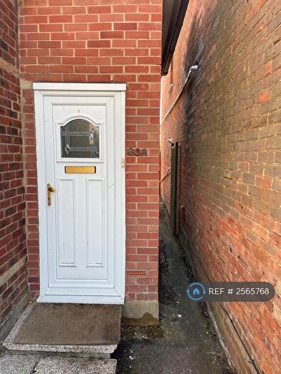 2 Bedroom Flat To Rent In Muscliffe Road, Bournemouth, BH9