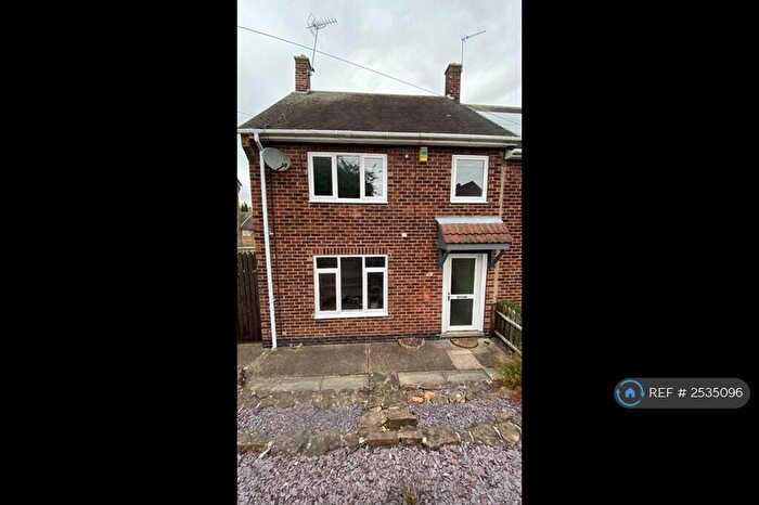 3 Bedroom End Of Terrace House To Rent In Lechlade Road, Nottingham, NG5