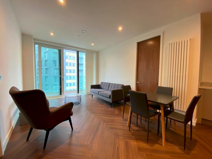 2 Bedroom Flat To Rent In Lightbox, Blue, Media City Uk, Salford, M50