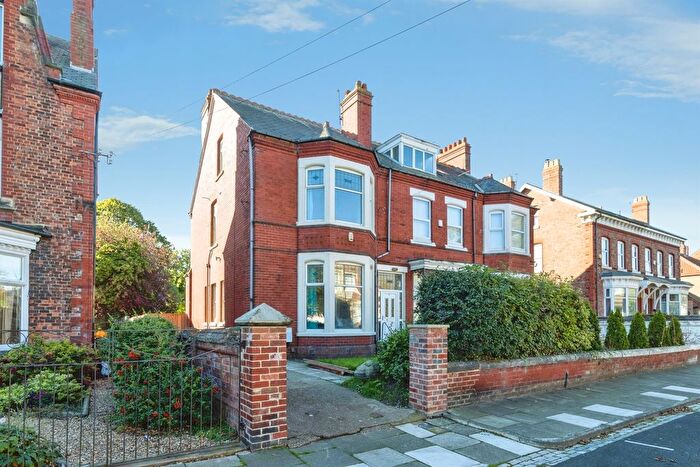 6 Bedroom Semi Detached House For Sale In Hutton Avenue, Hartlepool, TS26