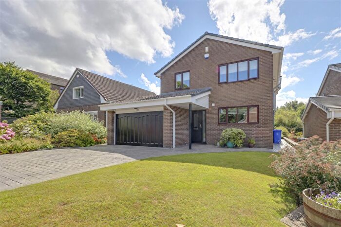 4 Bedroom Detached House For Sale In Alderwood Grove, Ramsbottom, Bury, Lancashire, BL0