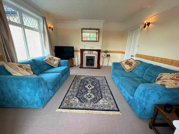 2 Bedroom Detached Bungalow For Sale In Bixley Drive, Rushmere St