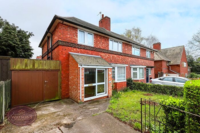 3 Bedroom Semi-Detached House For Sale In Kersall Drive, Nottingham, NG6
