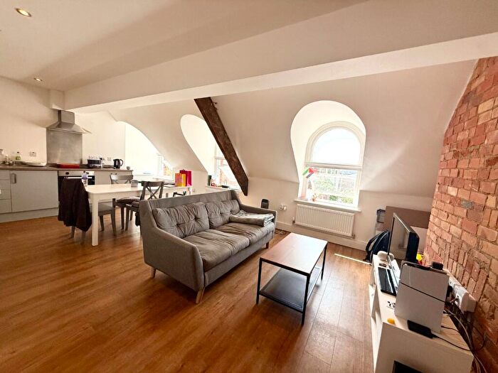 2 Bedroom Apartment To Rent In The Gresham, Carrington Street, Nottingham, Nottinghamshire, NG1