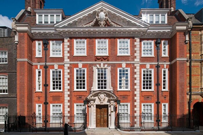 7 Bedroom Property To Rent In Mansion House, Cowley Street, Westminster, United Kingdom, SW1P