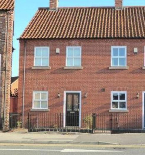 2 Bedroom Semi-Detached House To Rent In Moorgate, Retford, DN22