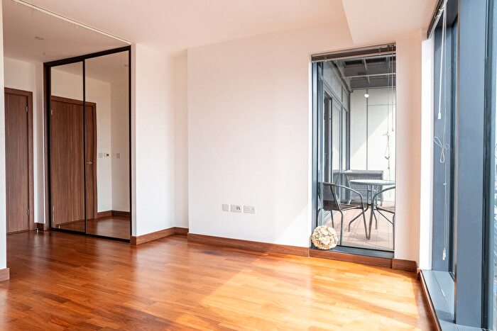 1 Bedroom Flat To Rent In River Heights, E15