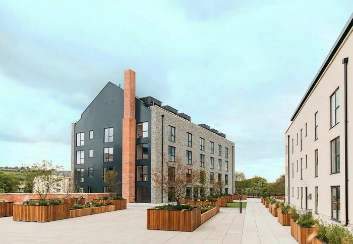 2 Bedroom Apartment To Rent In The Mill, BA2