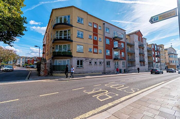 2 Bedroom Flat For Sale In The Greenwich, Gloucester Square, Southampton, SO14