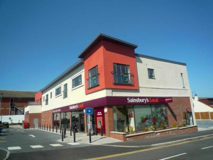 2 Bedroom Flat To Rent In - London Road, Leigh On Sea Essex, SS9