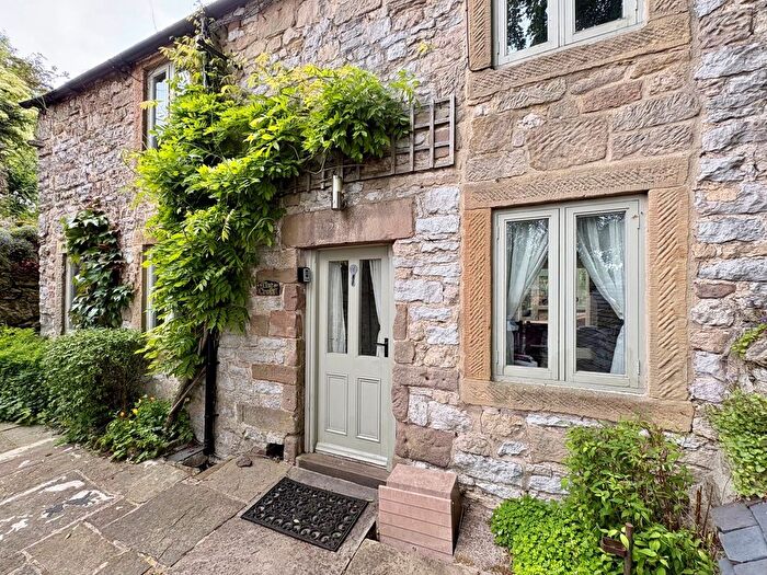 2 Bedroom Semi Detached House For Sale In East Bank, Winster, DE4
