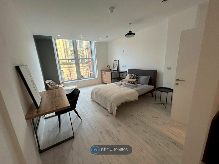 1 Bedroom Flat To Rent In Silver Street, Bury, BL9