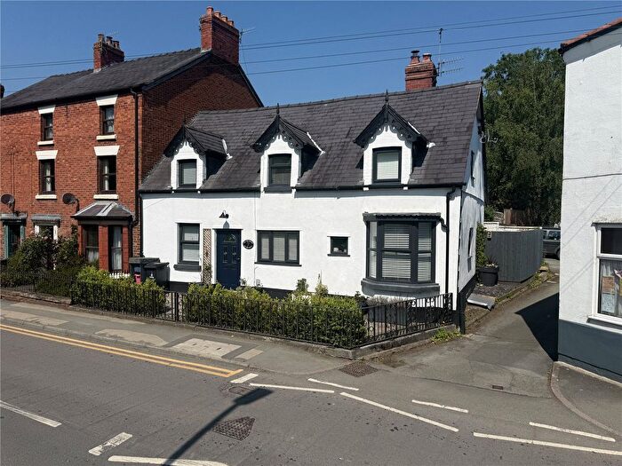 3 Bedroom End Of Terrace House For Sale In High Street, Llanfyllin, Powys, SY22