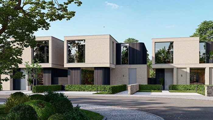 5 Bedroom Detached House For Sale In The Orchards, Knutsford Road, WA4