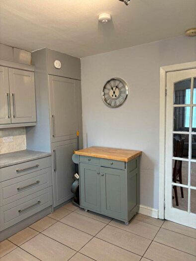 2 Bedroom Flat To Rent In Academy Street, Sandyhills, G32