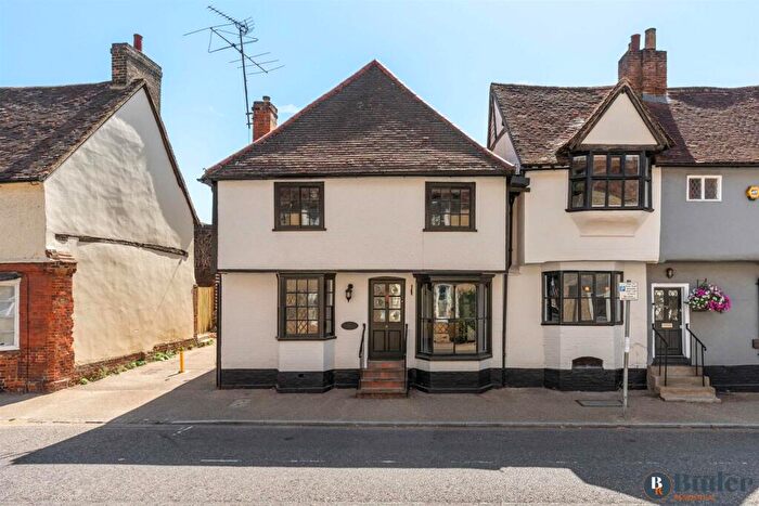4 Bedroom Semi Detached House For Sale In Hitchin Street, Baldock, SG7