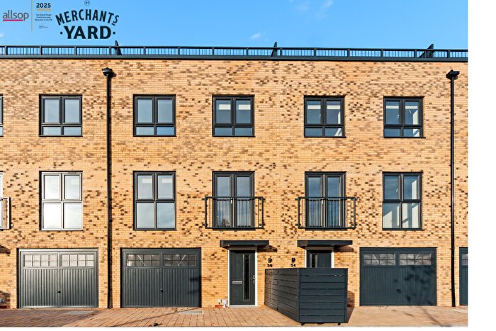 4 Bedroom End Of Terrace House To Rent In Victor Francis Crescent, Ipswich, Suffolk, IP1