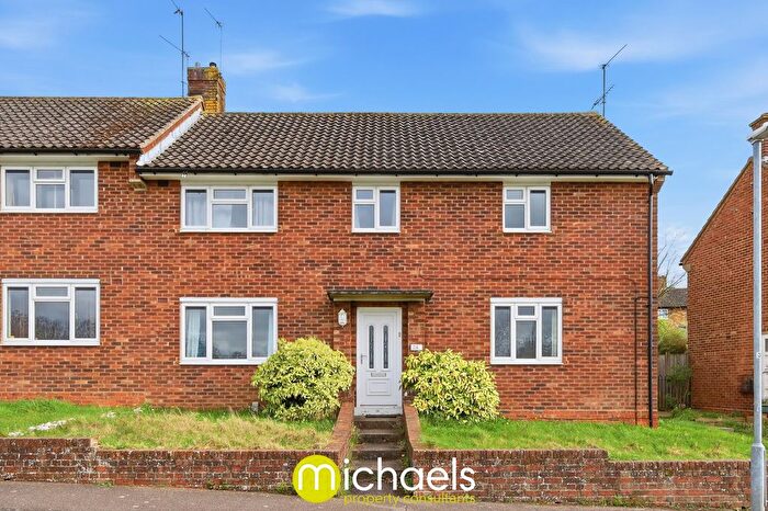 2 Bedroom Maisonette For Sale In Lime Avenue, Colchester, Colchester, CO4