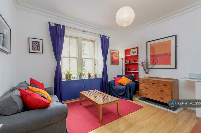 2 Bedroom Flat To Rent In Upper Grove Place, Edinburgh, EH3