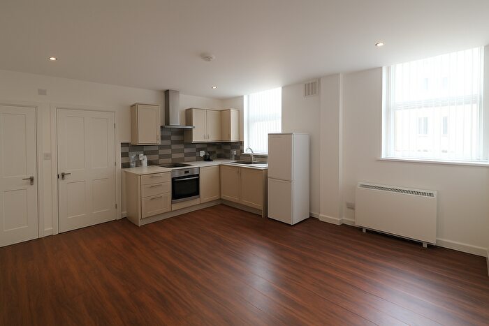 1 Bedroom Flat To Rent In Graphite House, Postway Mews, Ilford, IG1
