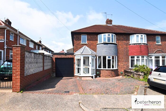 3 Bedroom Semi-Detached House For Sale In Marina Grove, Fulwell, Sunderland, SR6