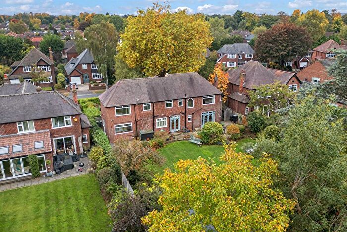 5 Bedroom Detached House For Sale In Norris Road, Sale, M33