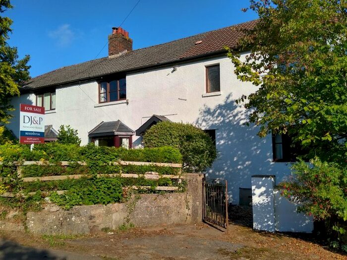 4 Bedroom Cottage For Sale In Penyworlod Lane, Penhow, Newport NP26