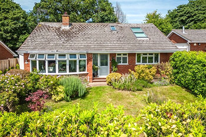 4 Bedroom Bungalow For Sale In Woolbrook Rise, Sidmouth, Devon, EX10