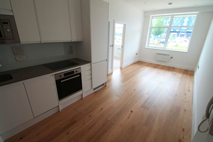 2 Bedroom Apartment To Rent In Park Street West, Luton, LU1