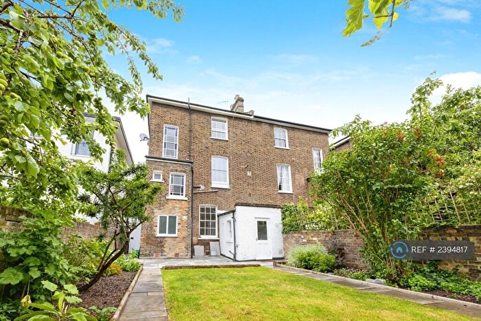 1 Bedroom Flat To Rent In Lawford Road, London, NW5