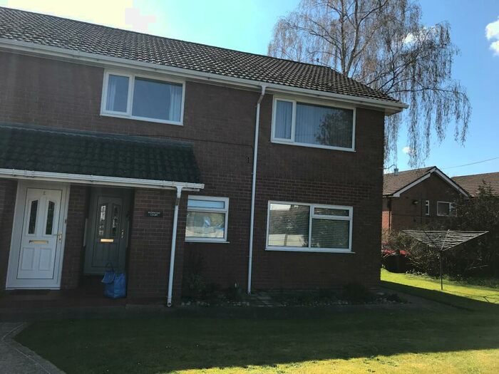 2 Bedroom Apartment To Rent In Richmond Court, Lisburne Lane, Stockport, SK2