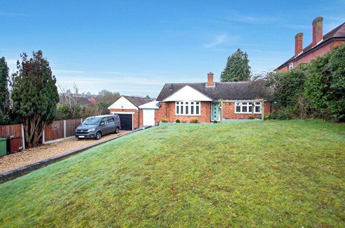 2 Bedroom Bungalow For Sale In Kidderminster Road, Bewdley, DY12