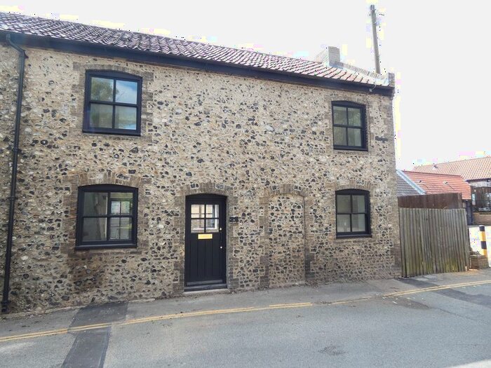 2 Bedroom Semi-Detached House To Rent In Pike Lane, Thetford, IP24