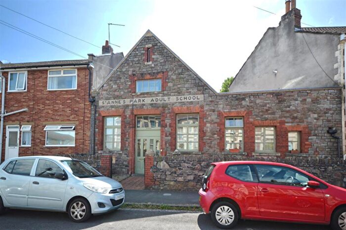 2 Bedroom Apartment For Sale In Langton Court Road, St Annes, Bristol, BS4