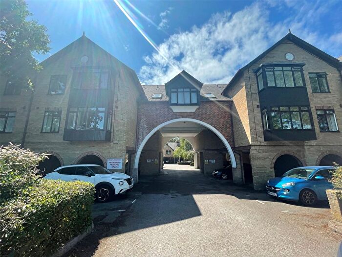 1 Bedroom Flat To Rent In Parkside Lodge, Erith Road, Belvedere, Kent, DA17