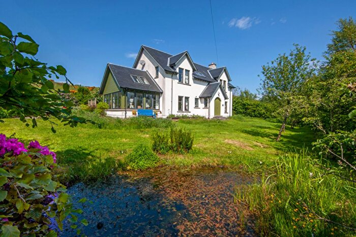 4 Bedroom Detached House For Sale In Rowan Trees, Glencruitten, Oban, PA34