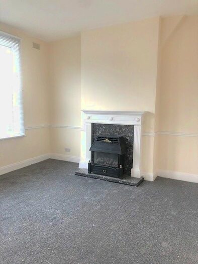 2 Bedroom Flat To Rent In Davenport Road, London, SE6
