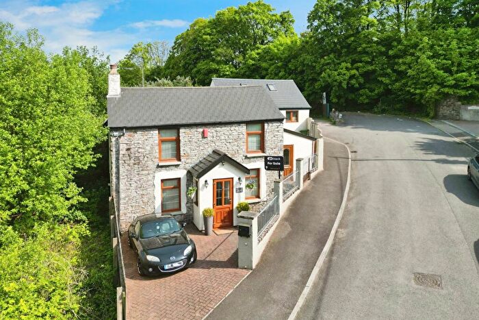 3 Bedroom Detached House For Sale In Old Caerphilly Road, Nantgarw, Cardiff, CF15