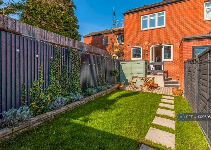 2 Bedroom Terraced House To Rent In Cardine Mews, London, SE15