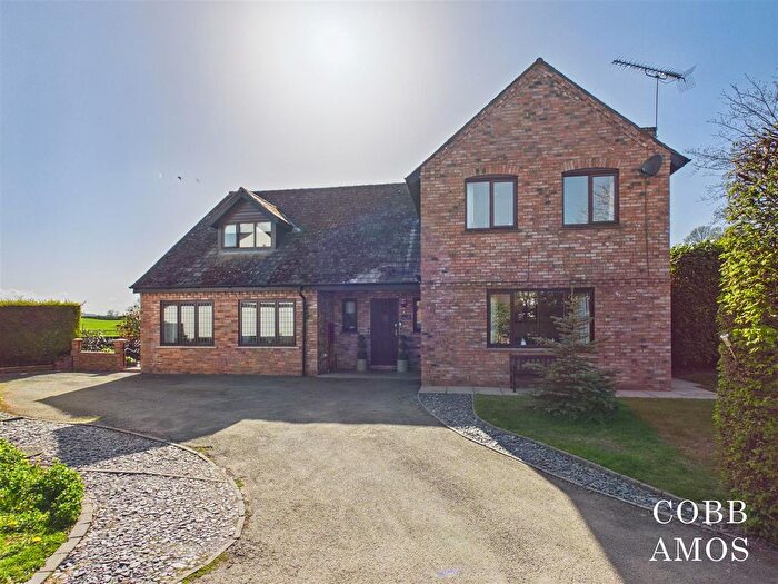 4 Bedroom Detached House For Sale In Castle Mount, Dilwyn, HR4