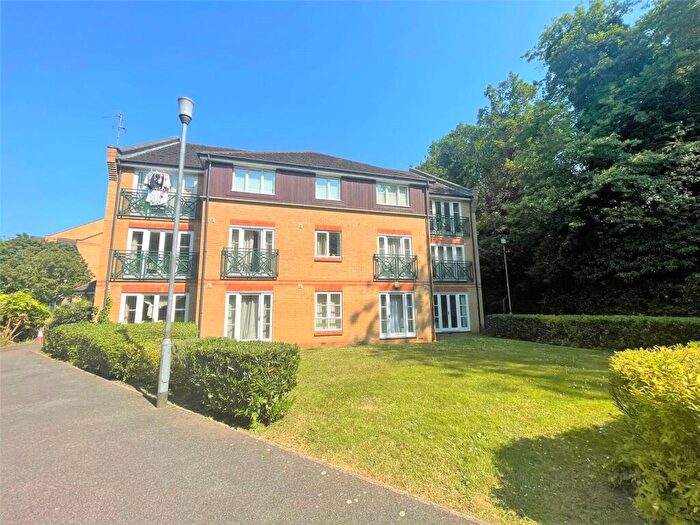 2 Bedroom Apartment To Rent In Faraday Road, Guildford, Surrey, GU1