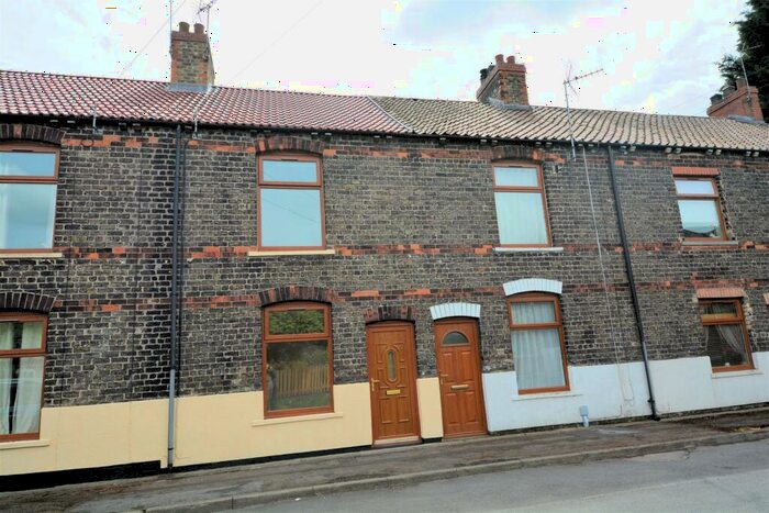 2 Bedroom Terraced House To Rent In New Row, Howdendyke, Goole, DN14