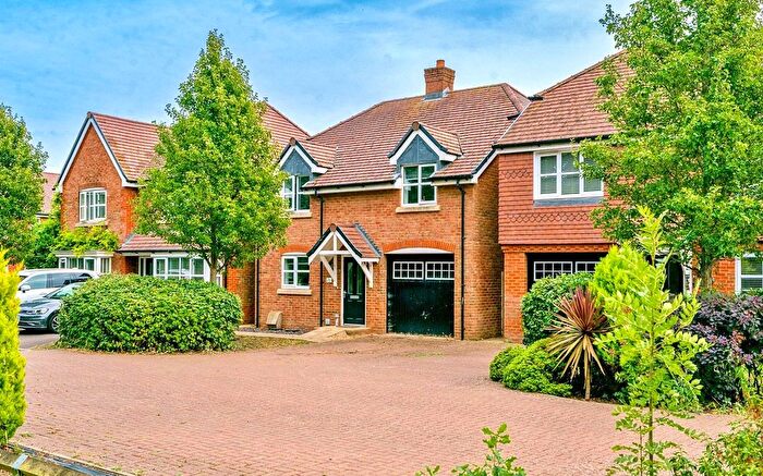 4 Bedroom Detached House For Sale In Blackbird Lane, Goring By Sea, Worthing, West Sussex, BN12