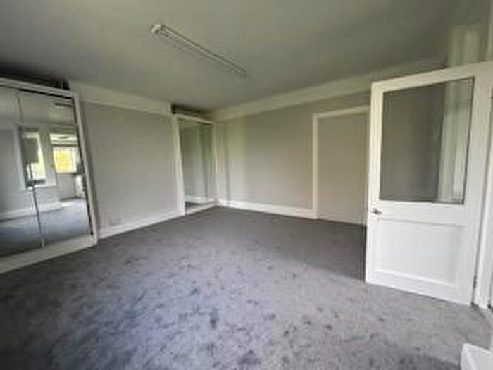 1 Bedroom Property To Rent In Sandringham Gardens, Preston, Paignton, TQ3